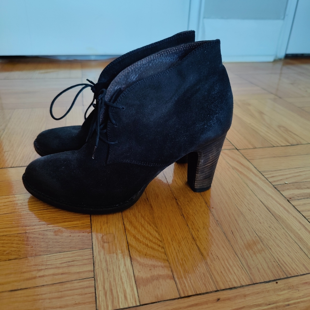 Ateliers Suede Black Heeled Booties